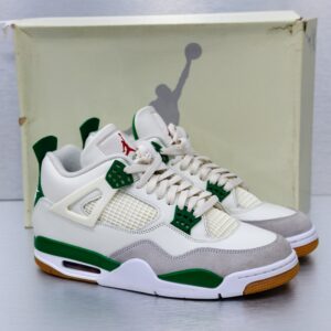 Nike SB Jordan 4 Pine Green