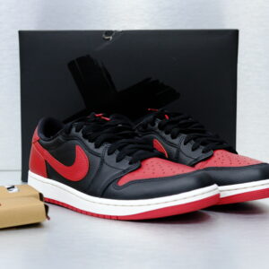 Nike Jordan 1 Low Banned