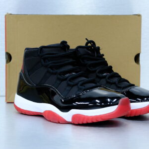 Nike Jordan 11 Bred