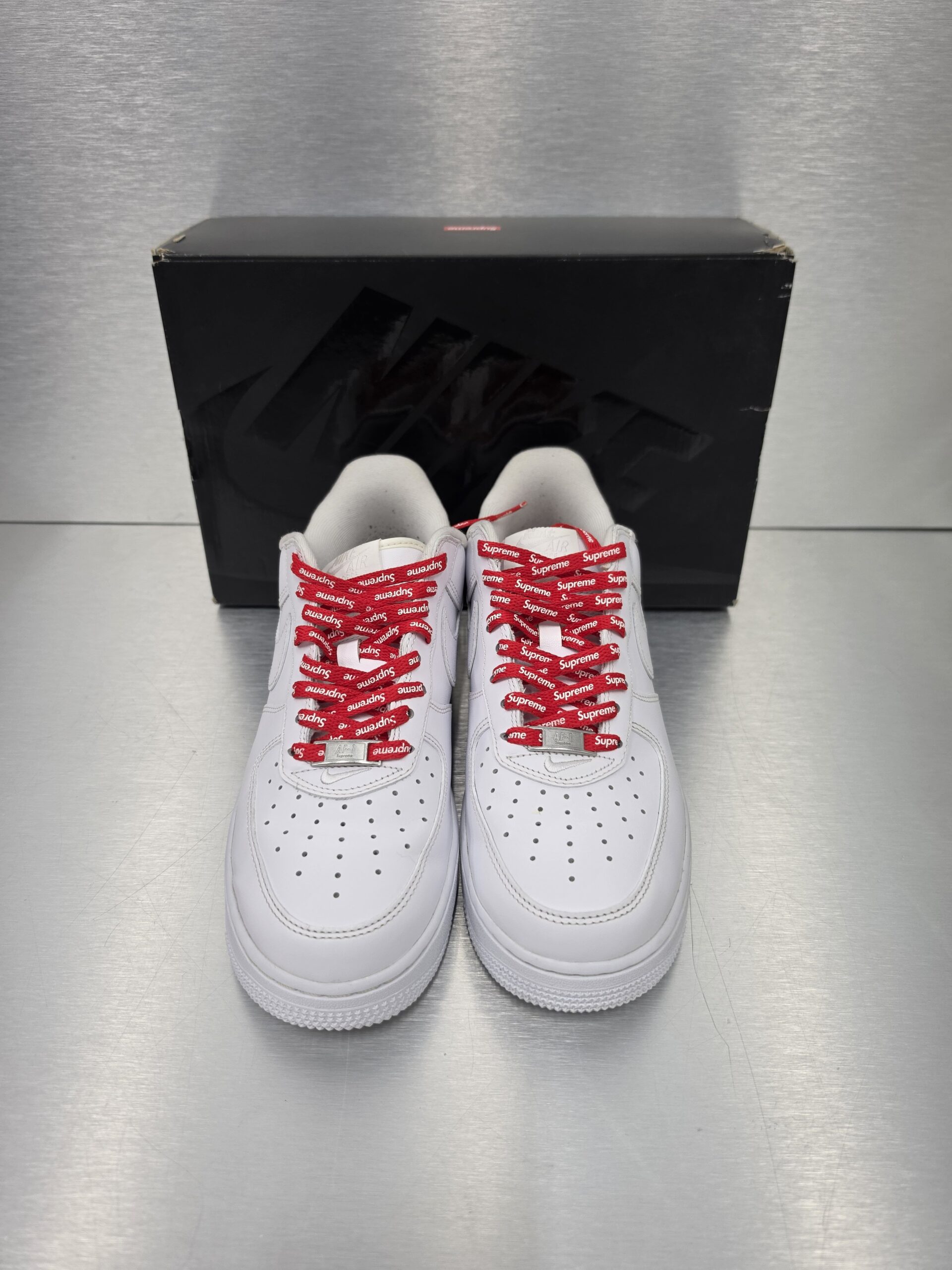 Supreme x Nike Air Force 1 Low 'White' - Image 2