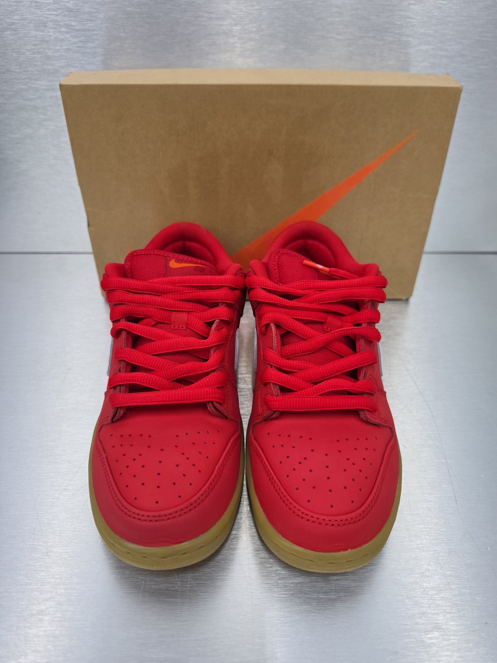 Nike SB Dunk Low 'University Red' - Image 2