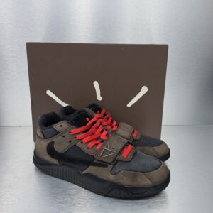 Travis Scott x Jordan Jumpman Jack TR 'Dark Mocha' – side view
