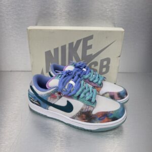 Futura Laboratories x Nike SB Dunk Low 'Bleached Aqua' – side view