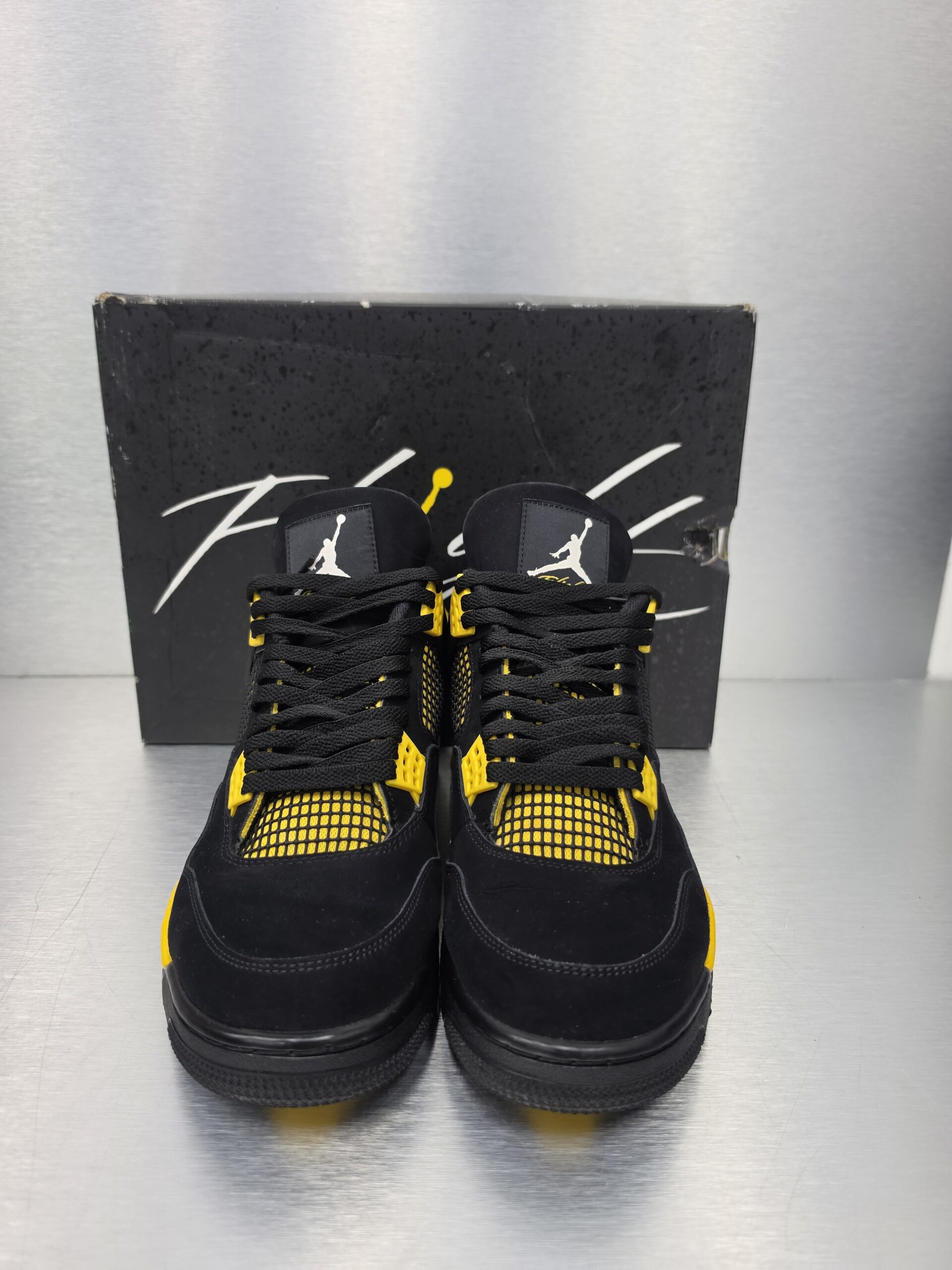Air Jordan 4 Retro 'Yellow Thunder' – front view