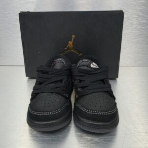 Travis Scott x Air Jordan 1 Low OG TD 'Phantom' – front view