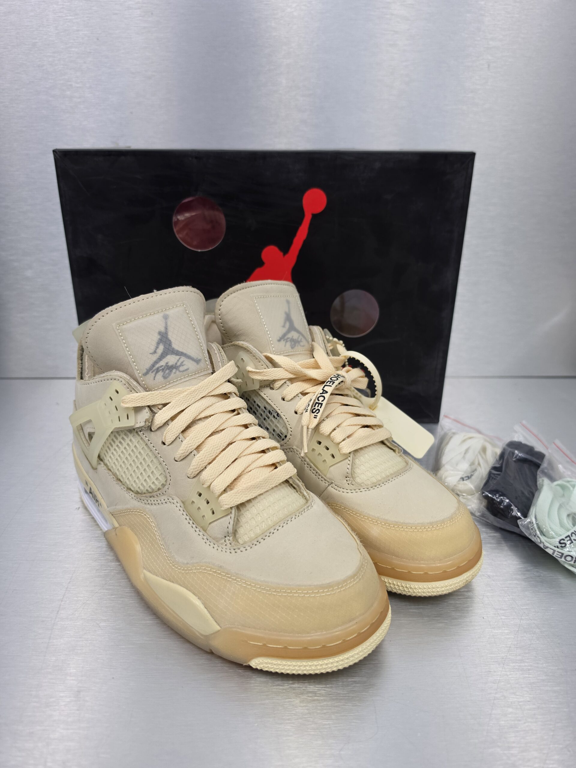 Off-White x Air Jordan 4 SP 'Sail' – side view