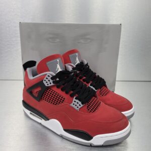 Air Jordan 4 Retro 'Toro Bravo' – side view