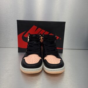 Air Jordan 1 Retro High OG 'Crimson Tint' – front view