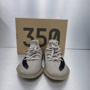 Adidas Yeezy Boost 350 V2 'Slate' – front view