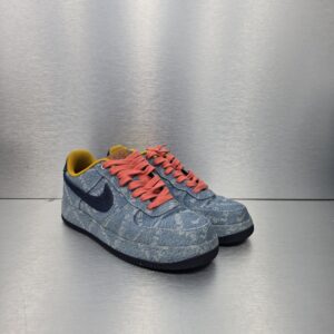 Levi's x Nike Air Force 1 Low 'Denim Blue' – side view