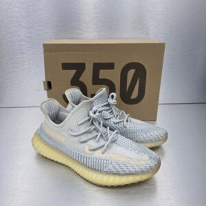 Adidas Yeezy Boost 350 V2 'Blue Tint' – side view