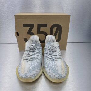 Adidas Yeezy Boost 350 V2 'Blue Tint' – front view