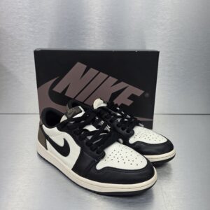 Air Jordan 1 Low 'Mocha' – side view